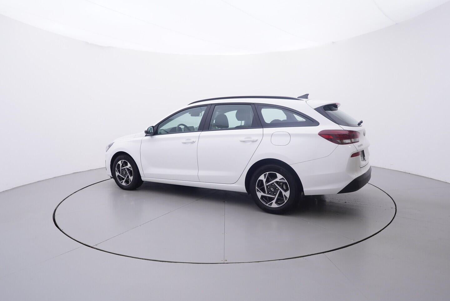 OV190V10802_12.webp_I30 Smart 1.0  74 kW automat, DPH