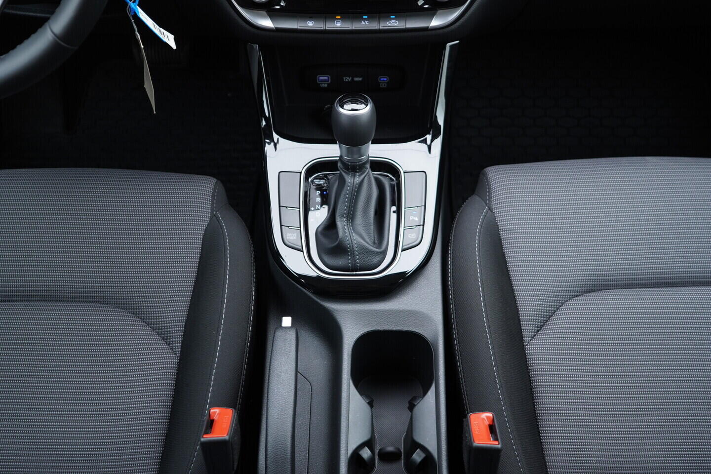 OV190V10802_32.webp_I30 Smart 1.0  74 kW automat, DPH