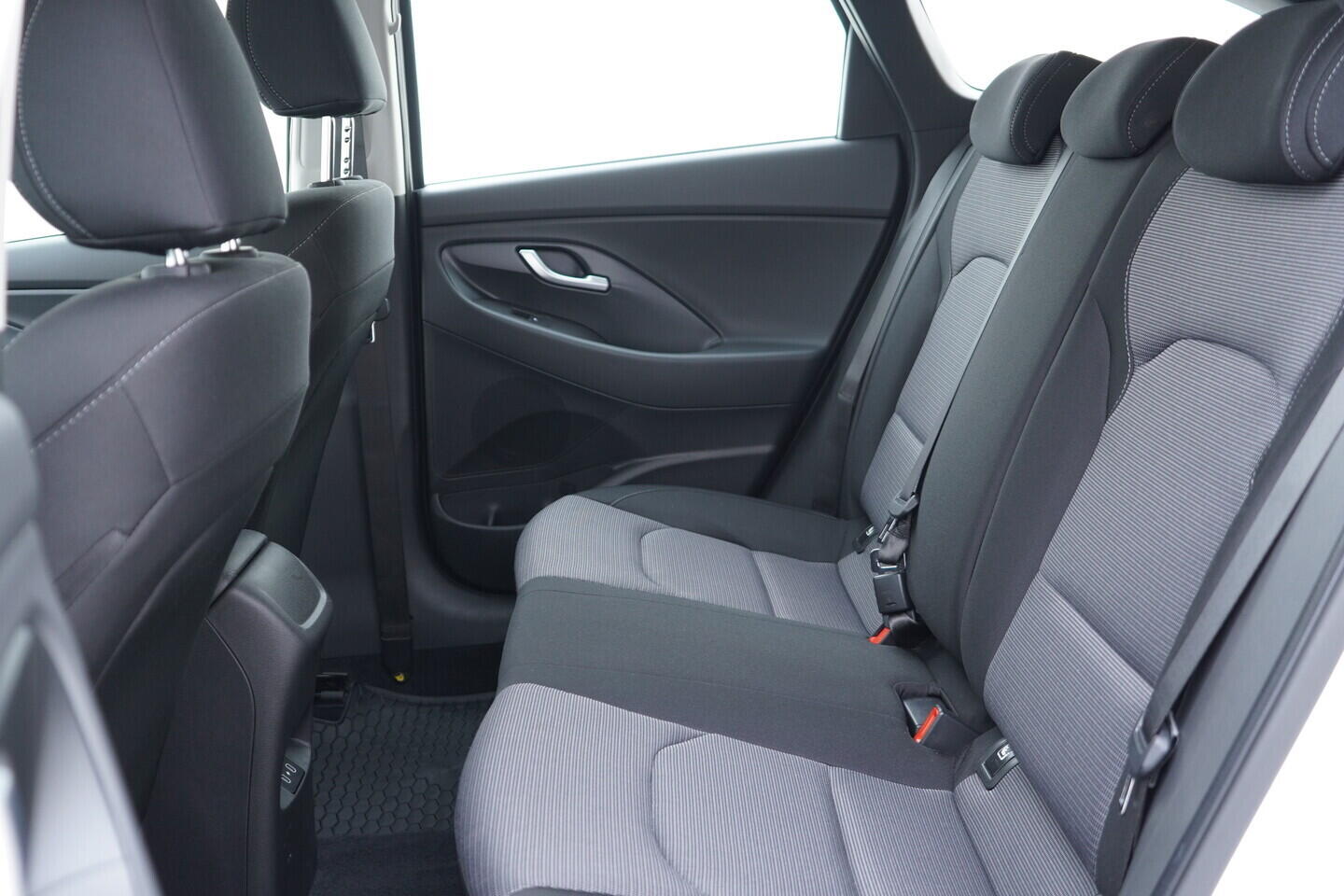 OV190V10802_34.webp_I30 Smart 1.0  74 kW automat, DPH