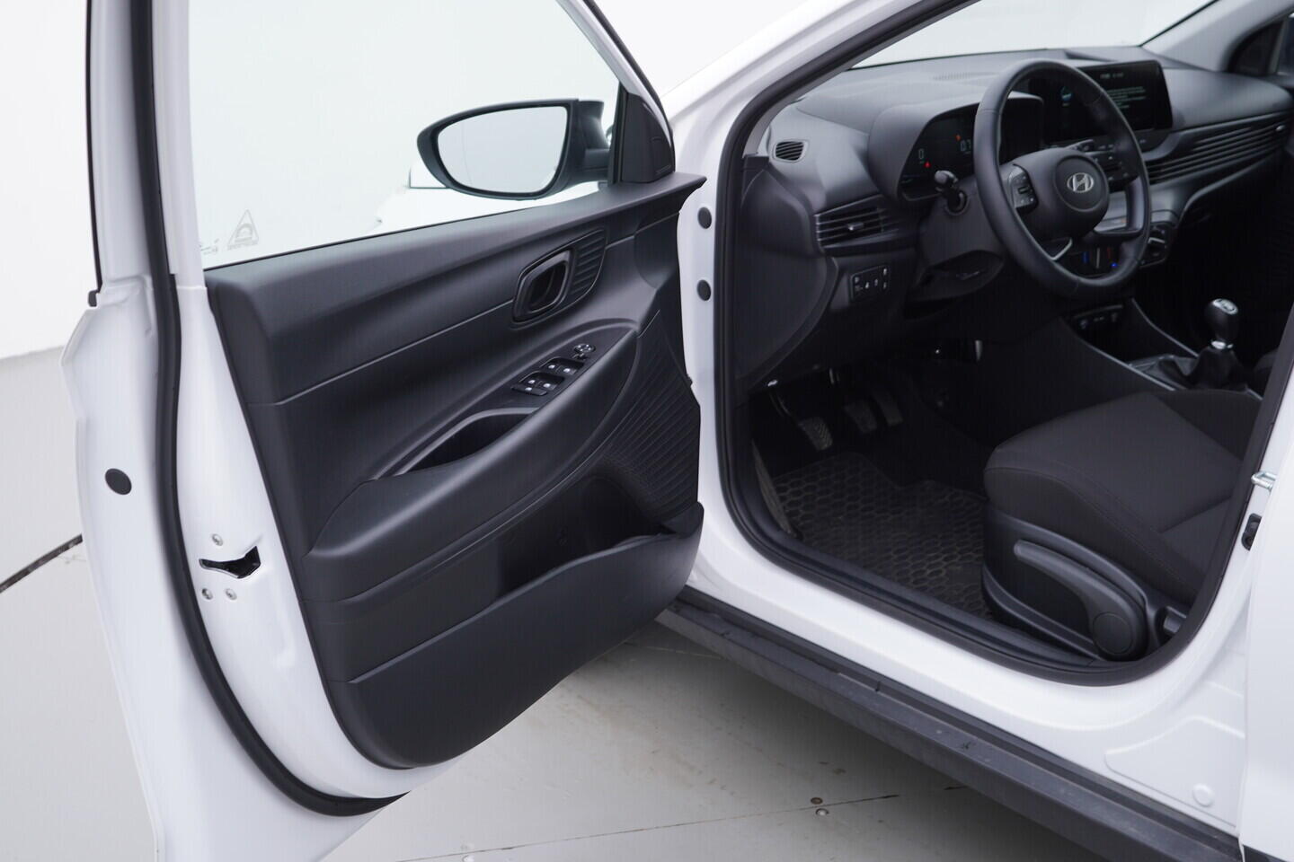 OV190V10803_18.webp_BAYON GO! 1.2  58 kW manuál, DPH