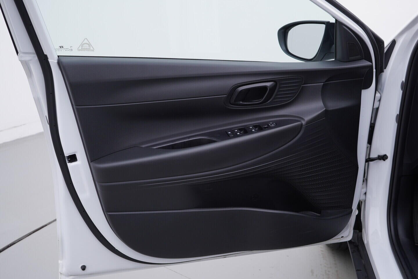 OV190V10803_19.webp_BAYON GO! 1.2  58 kW manuál, DPH