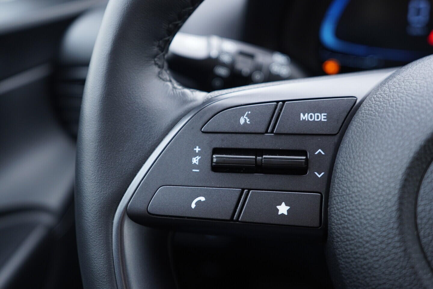 OV190V10803_26.webp_BAYON GO! 1.2  58 kW manuál, DPH