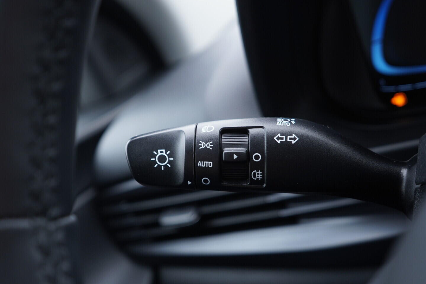 OV190V10803_28.webp_BAYON GO! 1.2  58 kW manuál, DPH