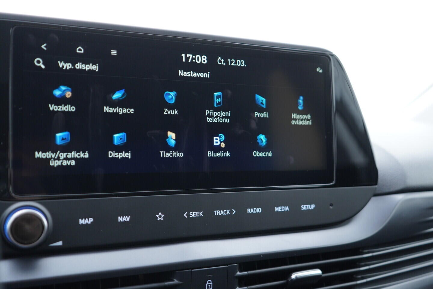 OV190V10803_30.webp_BAYON GO! 1.2  58 kW manuál, DPH