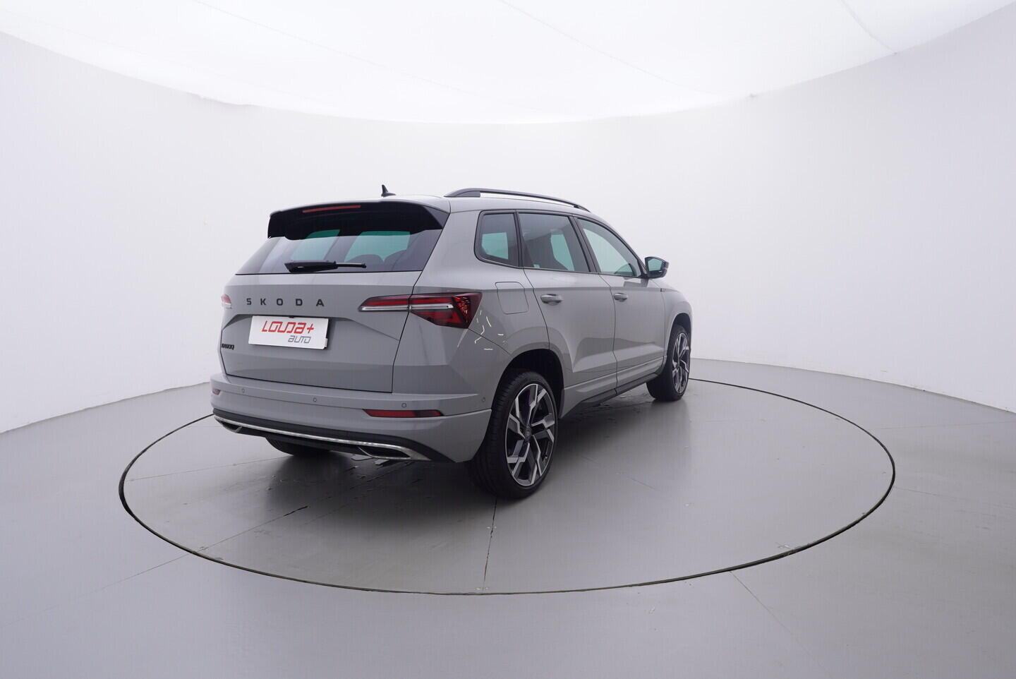 OV190V10806_14.webp_KAROQ SportLine 1.5 TSI 110 kW automat, DPH