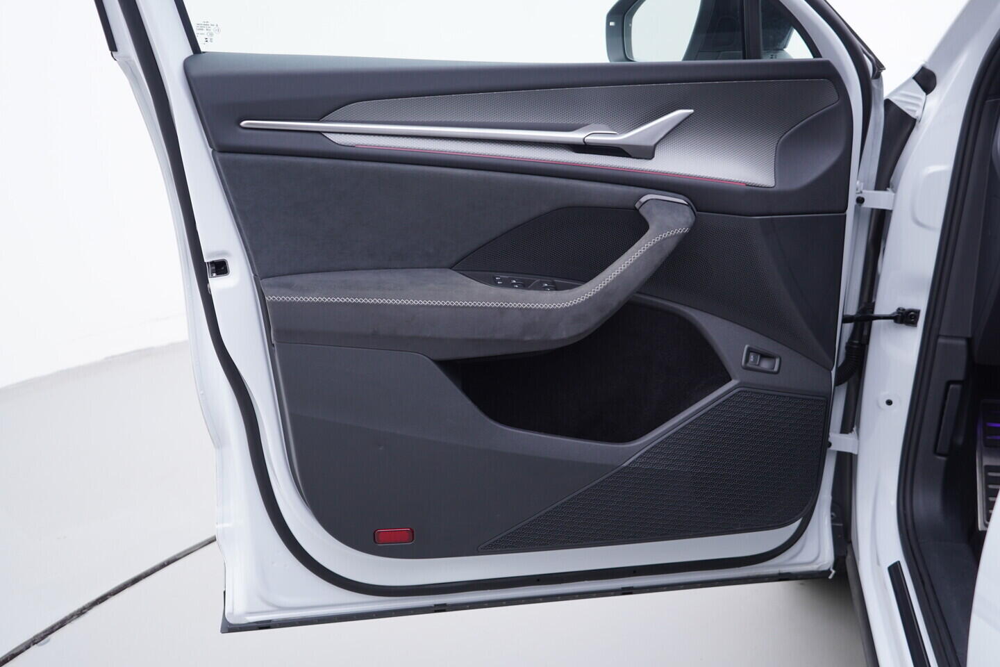 OV190V10810_19.webp_KODIAQ SportLine 2.0 TDI 142 kW automat, DPH