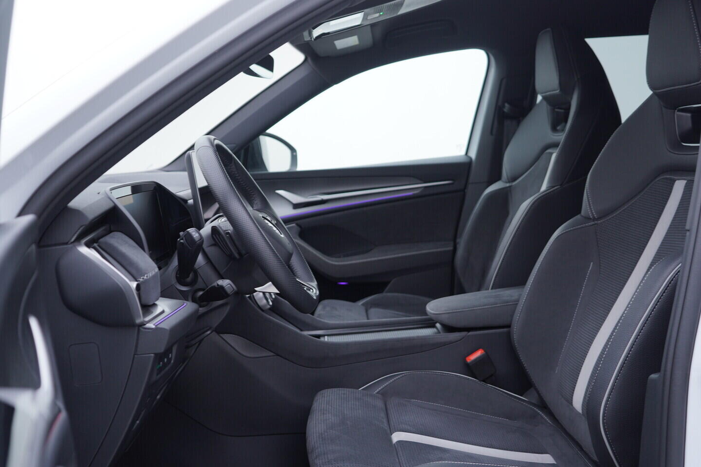 OV190V10810_24.webp_KODIAQ SportLine 2.0 TDI 142 kW automat, DPH