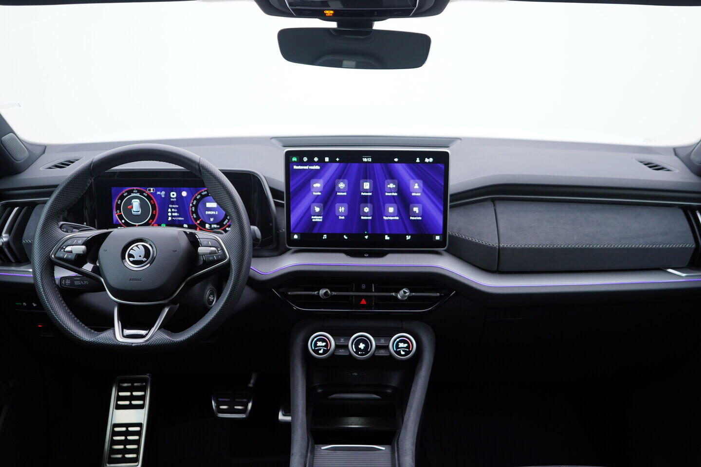 OV190V10810_28.webp_KODIAQ SportLine 2.0 TDI 142 kW automat, DPH