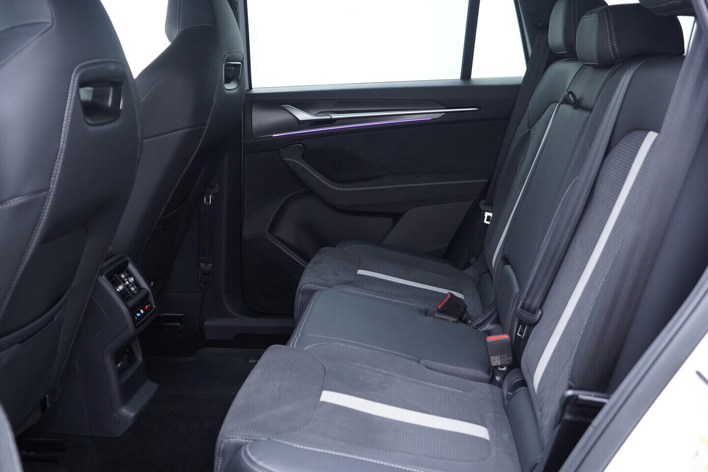 OV190V10810_39.webp_KODIAQ SportLine 2.0 TDI 142 kW automat, DPH