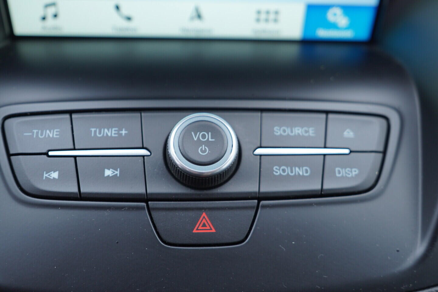 OV190V10812_37.webp_KUGA ST-Line 1.5  110 kW manuál