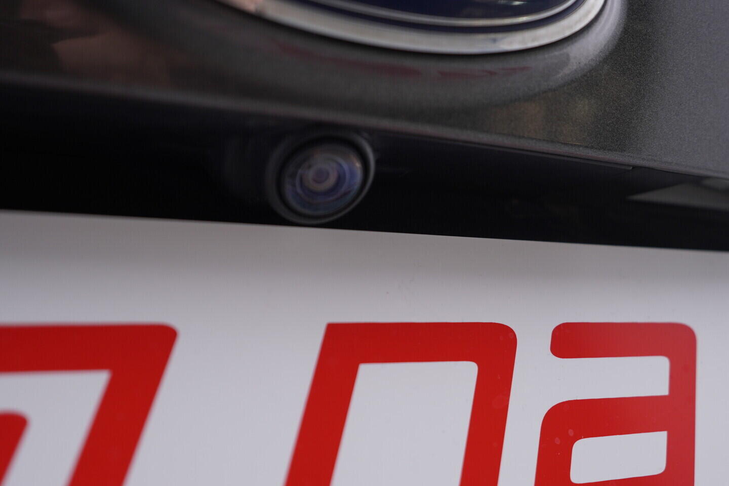 OV190V10812_46.webp_KUGA ST-Line 1.5  110 kW manuál