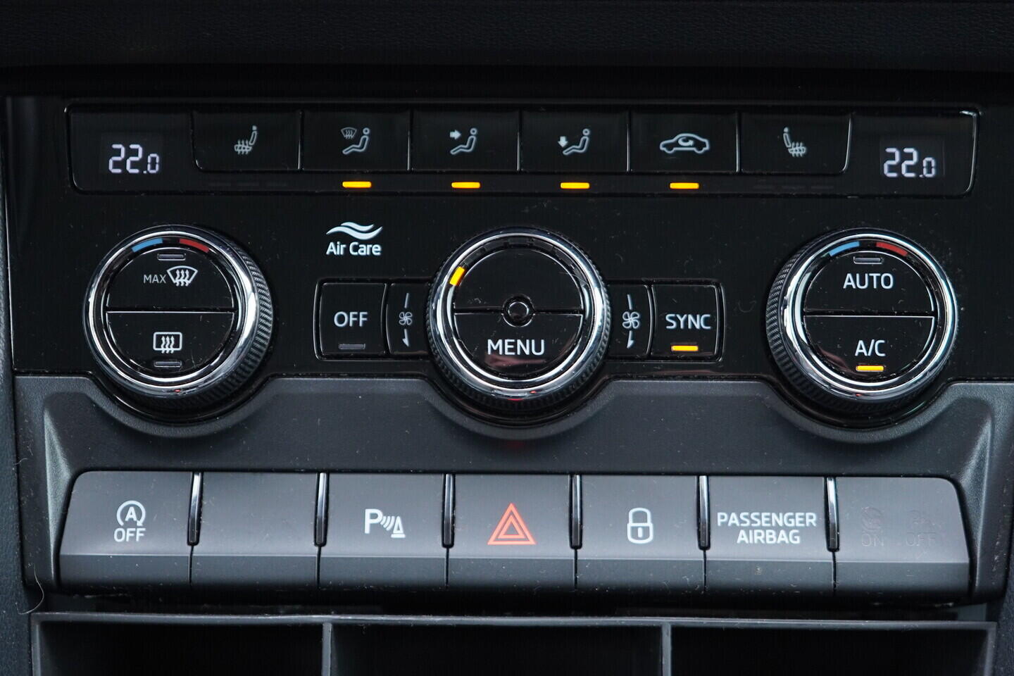 OV190V10815_33.webp_KAROQ Style 1.5 TSI 110 kW automat