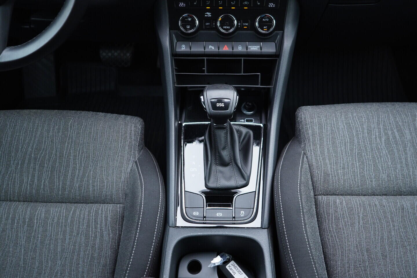 OV190V10815_34.webp_KAROQ Style 1.5 TSI 110 kW automat