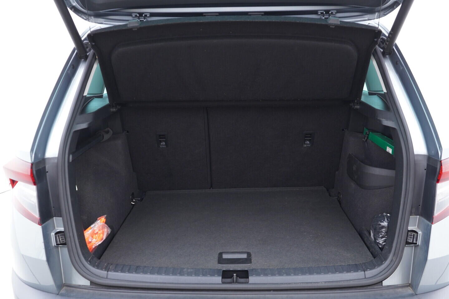 OV190V10815_39.webp_KAROQ Style 1.5 TSI 110 kW automat