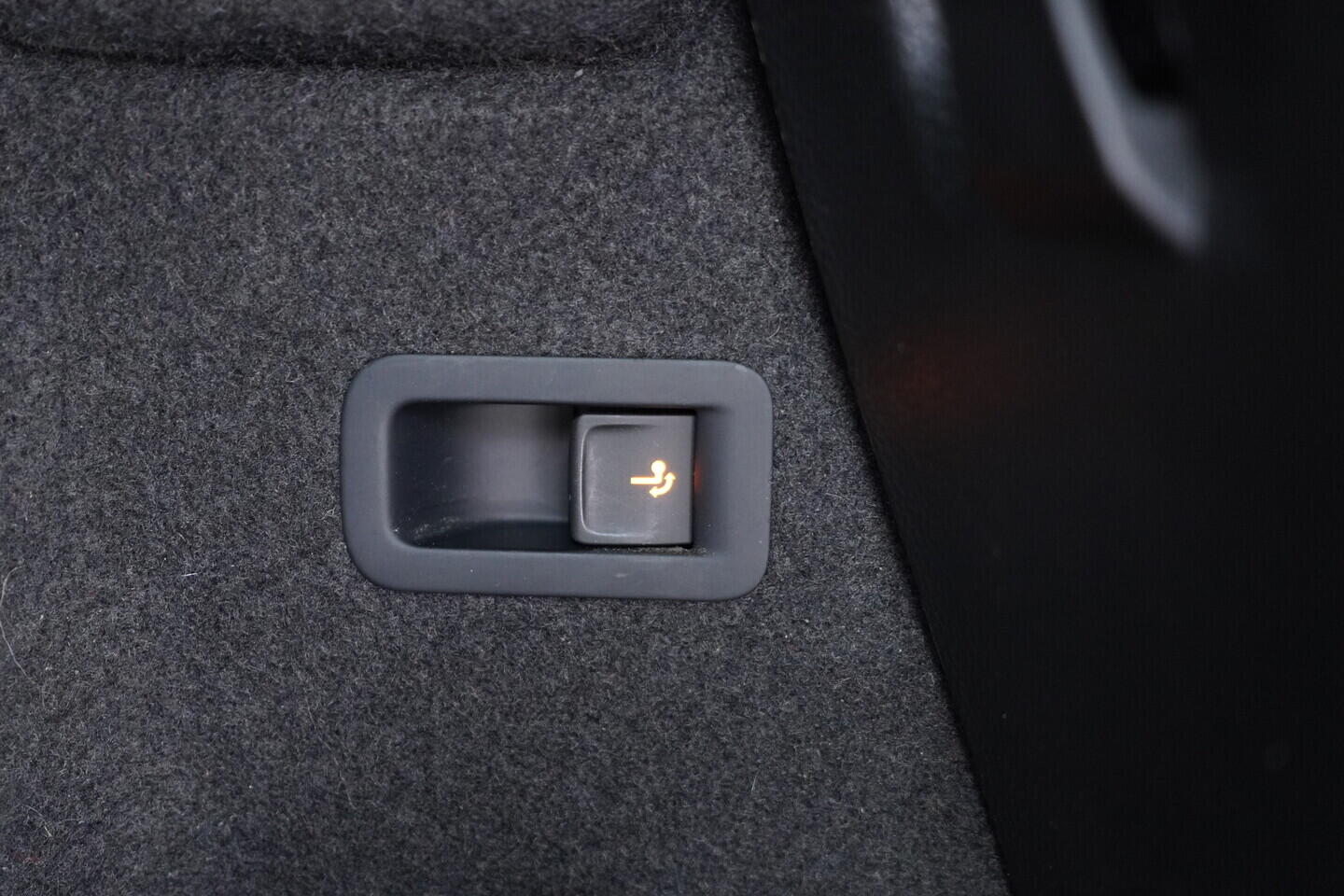 OV190V10815_40.webp_KAROQ Style 1.5 TSI 110 kW automat