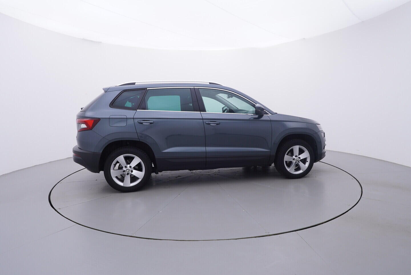 OV190V10816_15.webp_KAROQ Style 1.5 TSI 110 kW automat, DPH