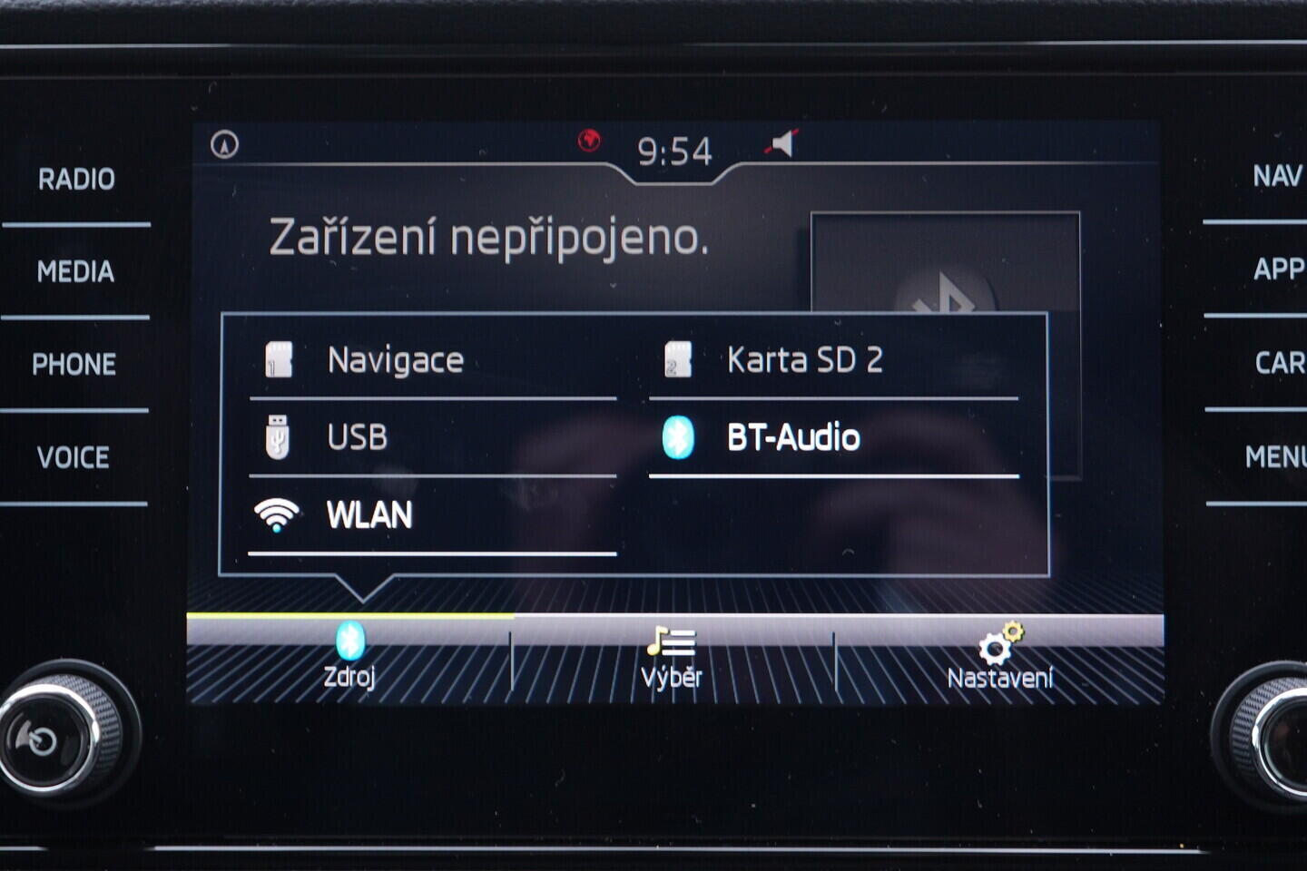 OV190V10816_29.webp_KAROQ Style 1.5 TSI 110 kW automat, DPH