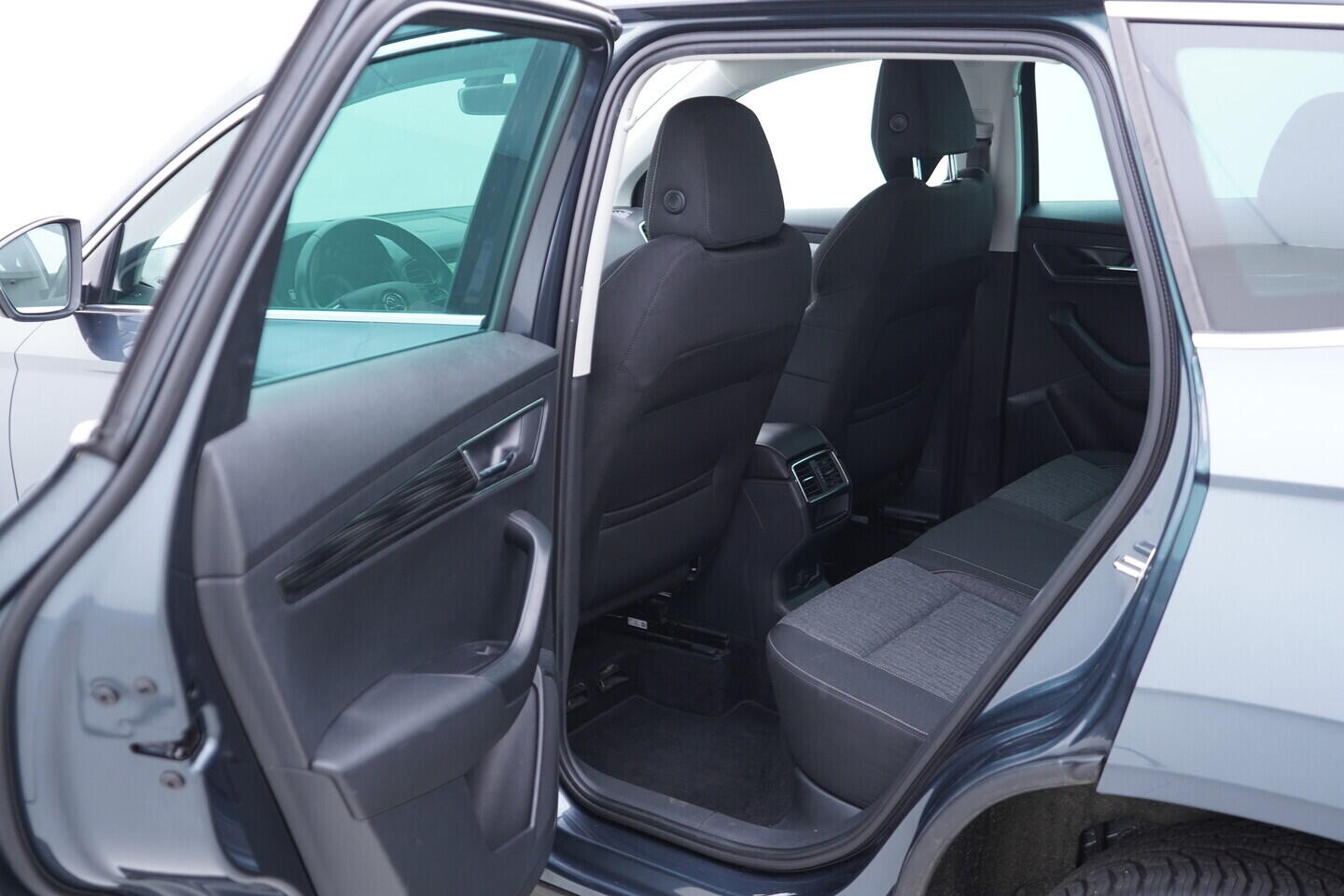 OV190V10816_34.webp_KAROQ Style 1.5 TSI 110 kW automat, DPH