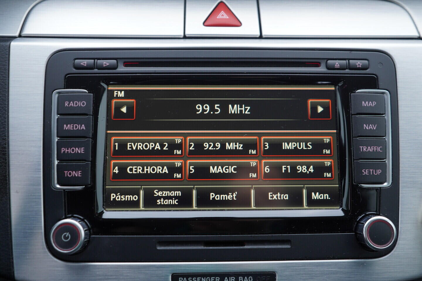 OV190V10817_32.webp_PASSAT VARIANT  2.0 TDI 103 kW automat