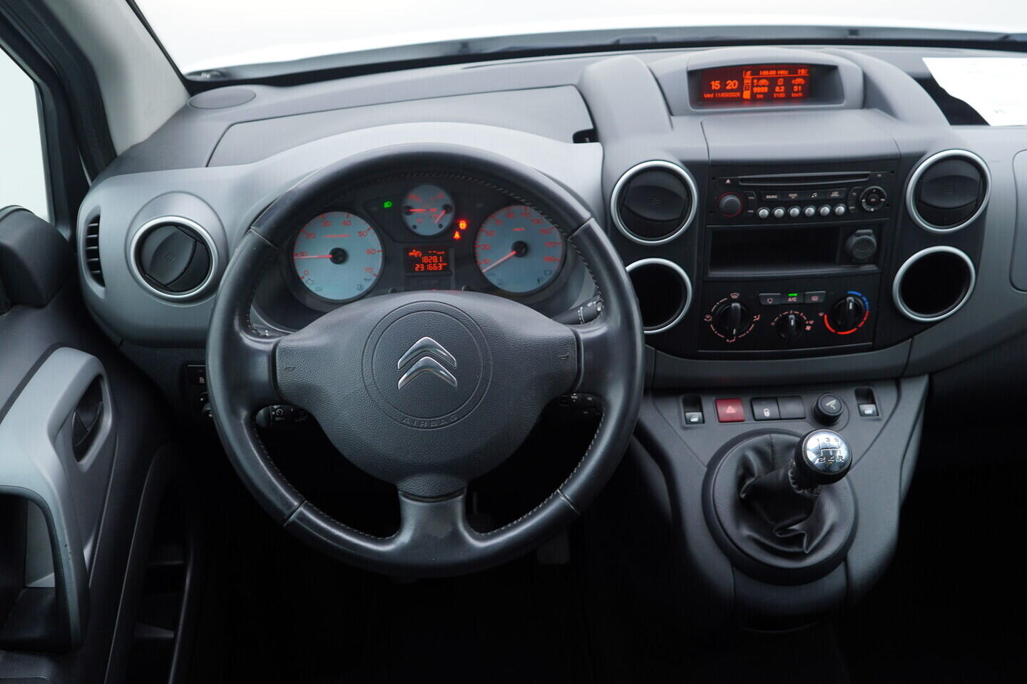 OV190V10818_25.webp_BERLINGO  1.6 1.6 VTi 88 kW manuál, DPH