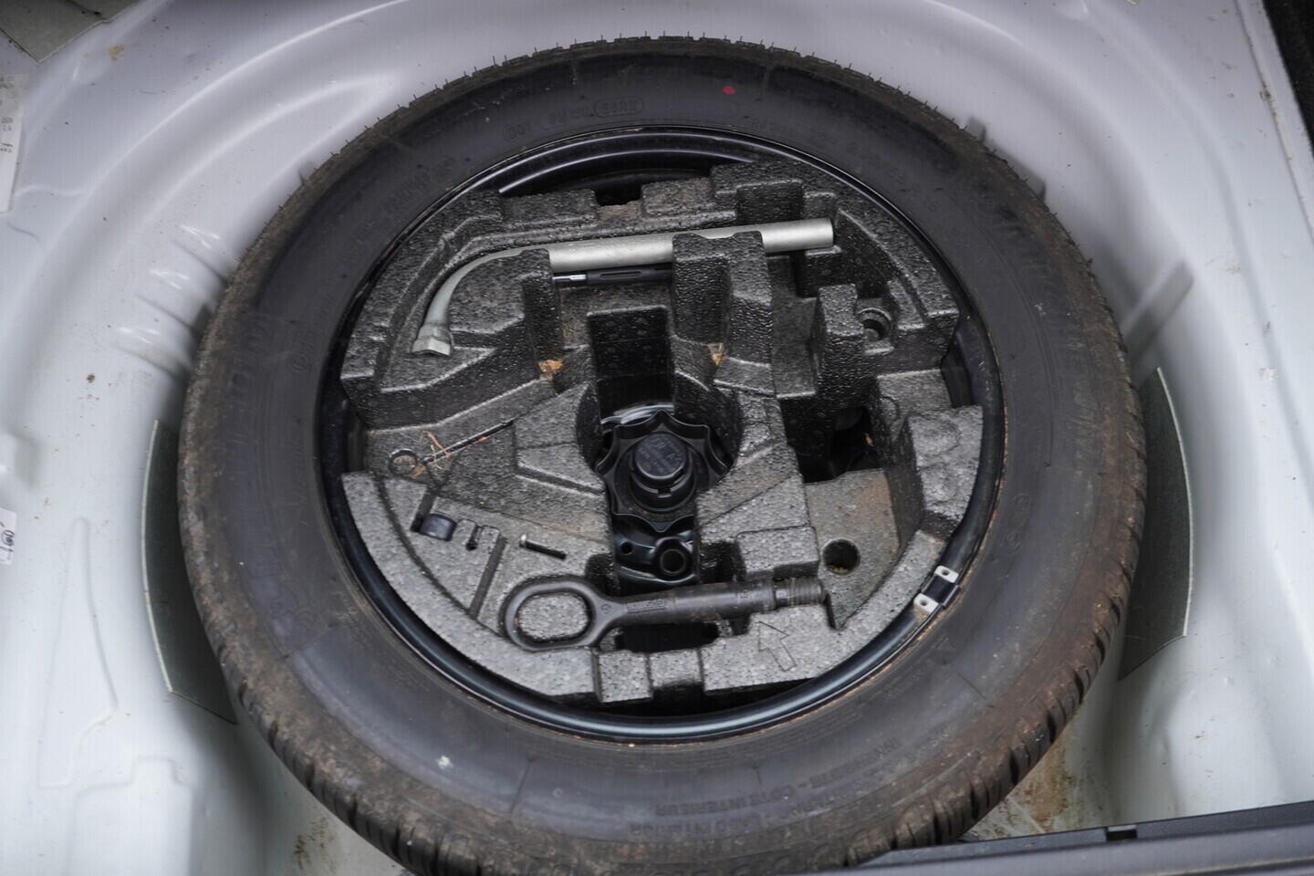 OV190V10819_40.webp_SUPERB Ambition 2.0 TDI 110 kW manuál