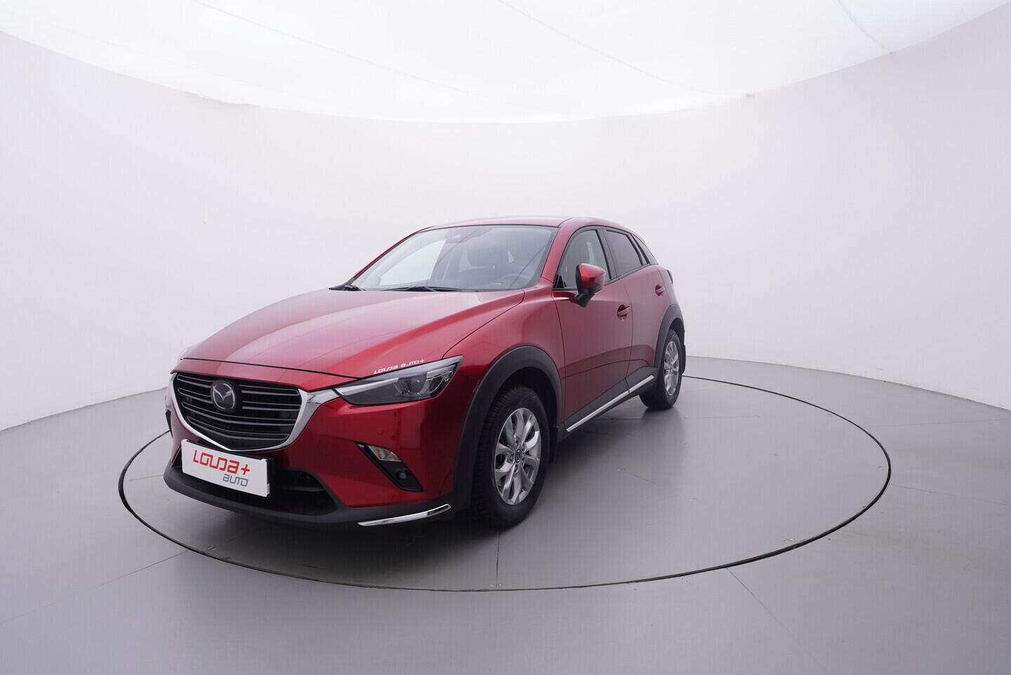 OV190V10820_10.webp_CX-3 Revolution TOP 2.0  110 kW automat