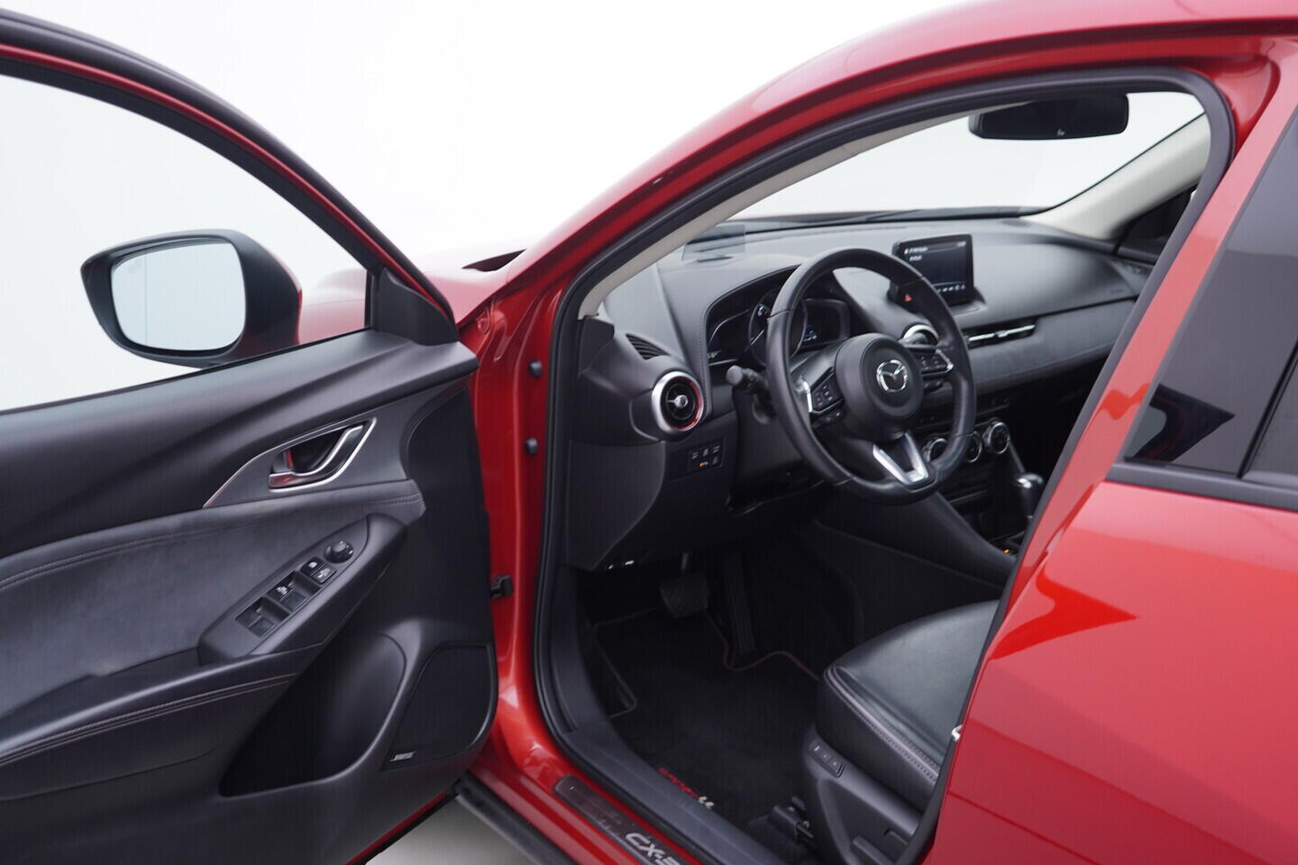 OV190V10820_18.webp_CX-3 Revolution TOP 2.0  110 kW automat