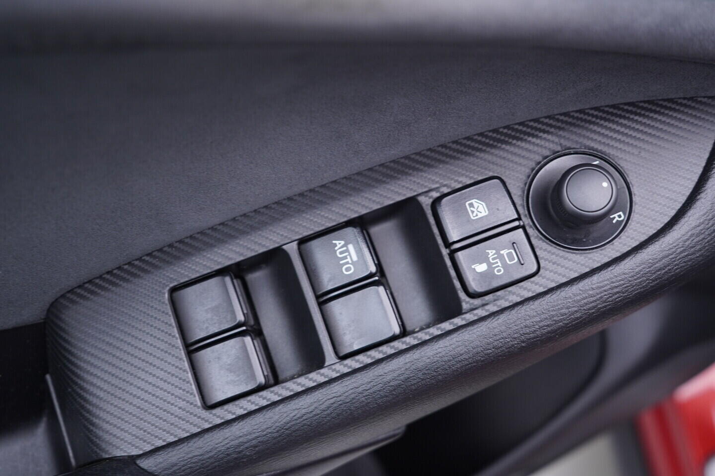 OV190V10820_20.webp_CX-3 Revolution TOP 2.0  110 kW automat