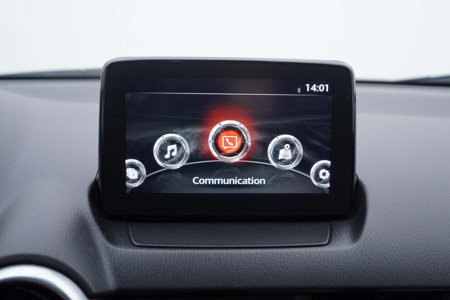 OV190V10820_32.webp_CX-3 Revolution TOP 2.0  110 kW automat