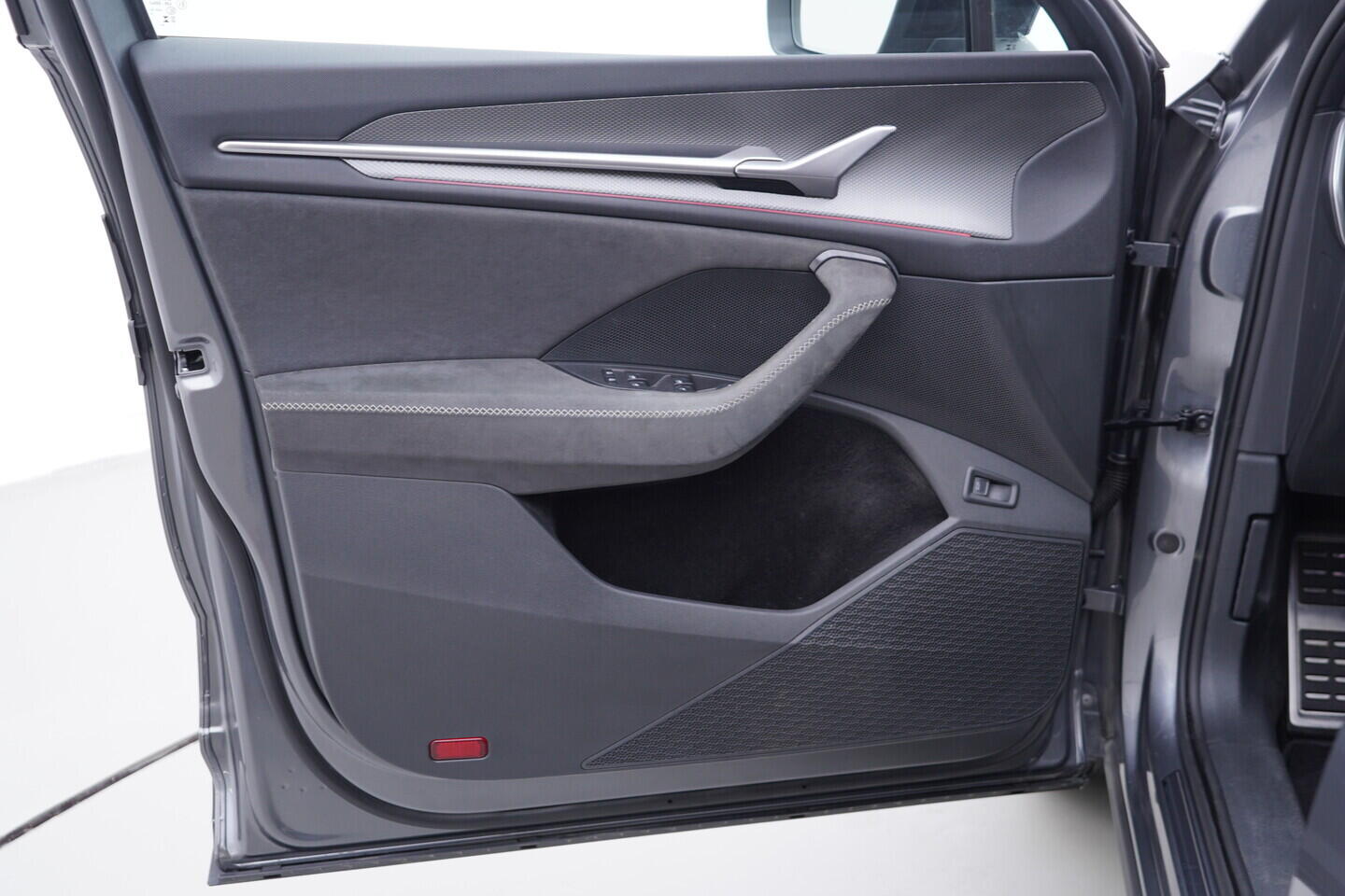 OV190V10822_19.webp_KODIAQ SportLine 2.0 TDI 142 kW automat, DPH