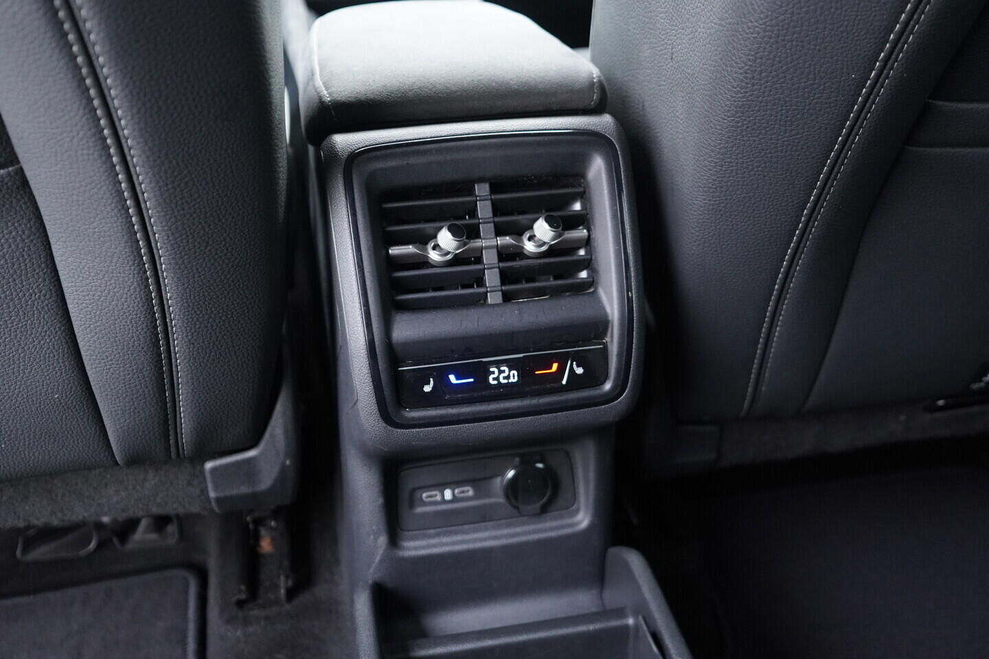 OV190V10822_39.webp_KODIAQ SportLine 2.0 TDI 142 kW automat, DPH