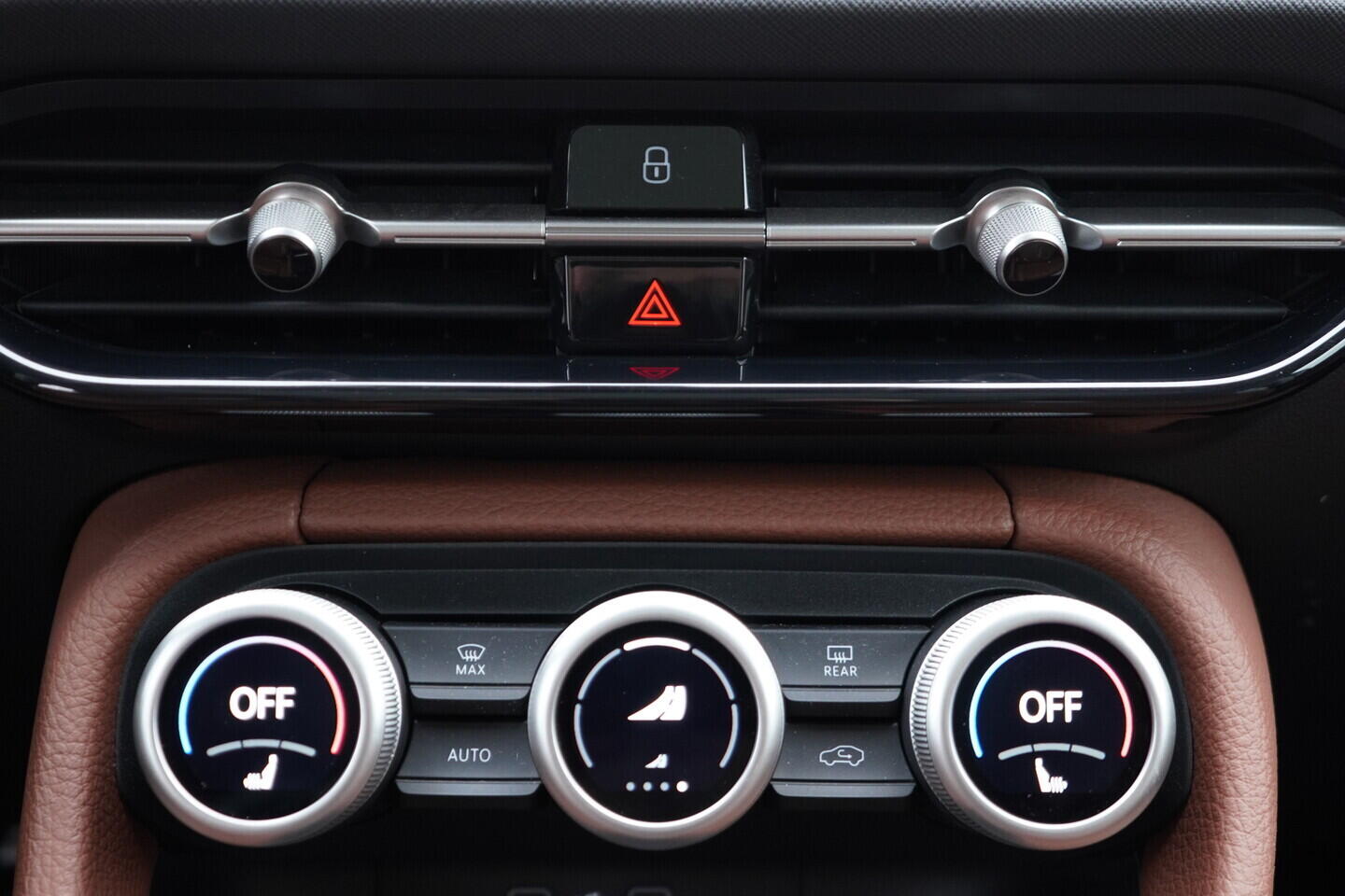 OV190V10823_35.webp_KODIAQ Exclusive Selection 2.0 TDI 110 kW automat, DPH