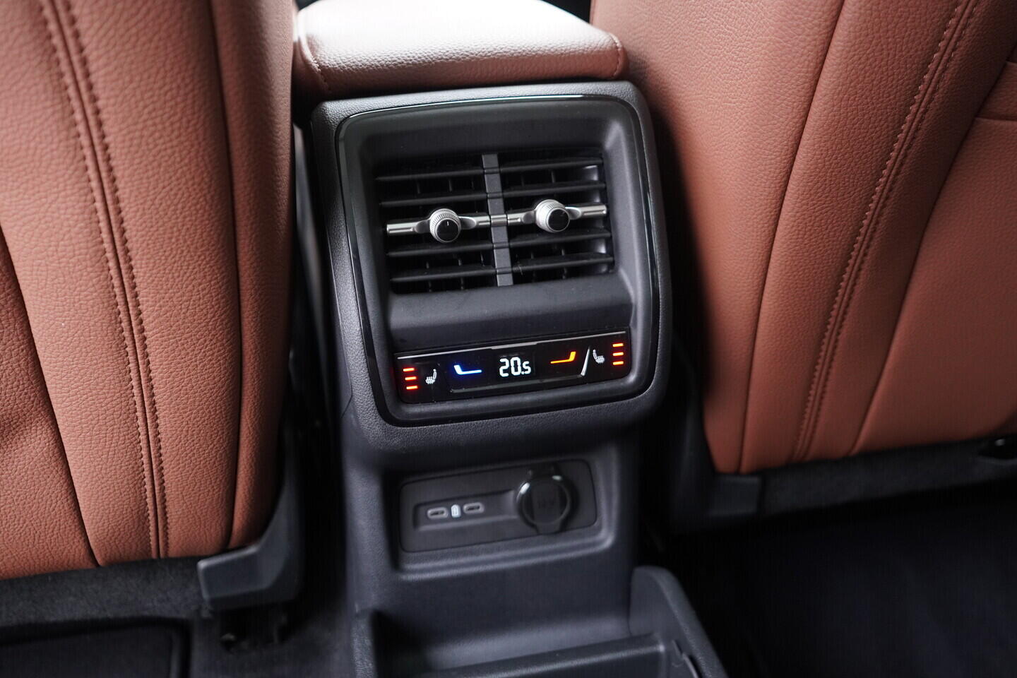 OV190V10823_38.webp_KODIAQ Exclusive Selection 2.0 TDI 110 kW automat, DPH