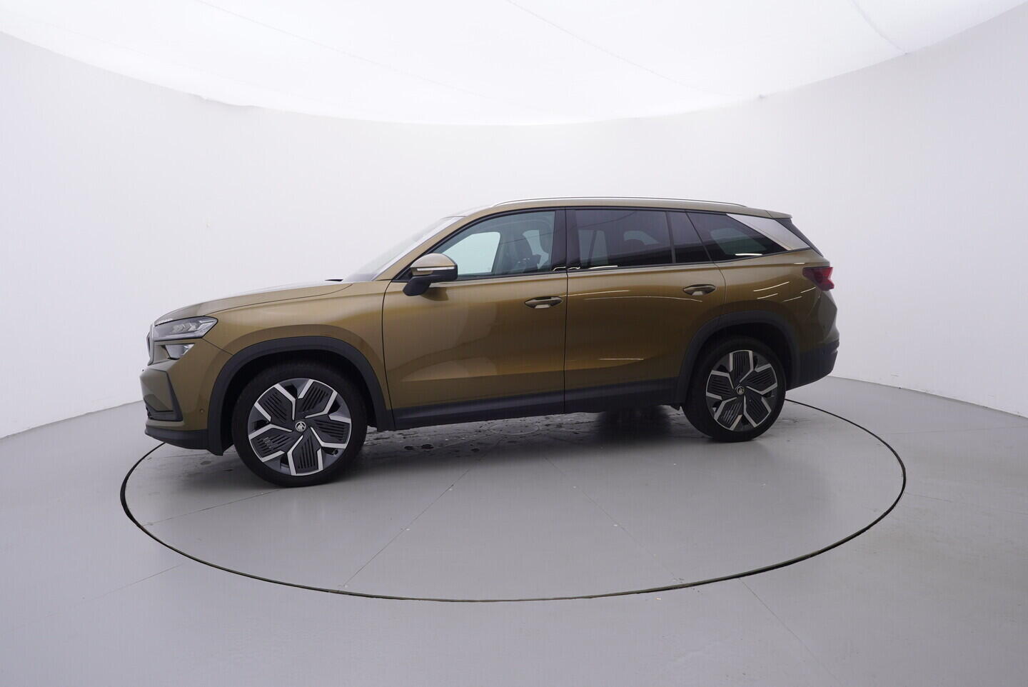 OV190V10825_11.webp_KODIAQ Exclusive Selection 2.0 TDI 142 kW automat, DPH