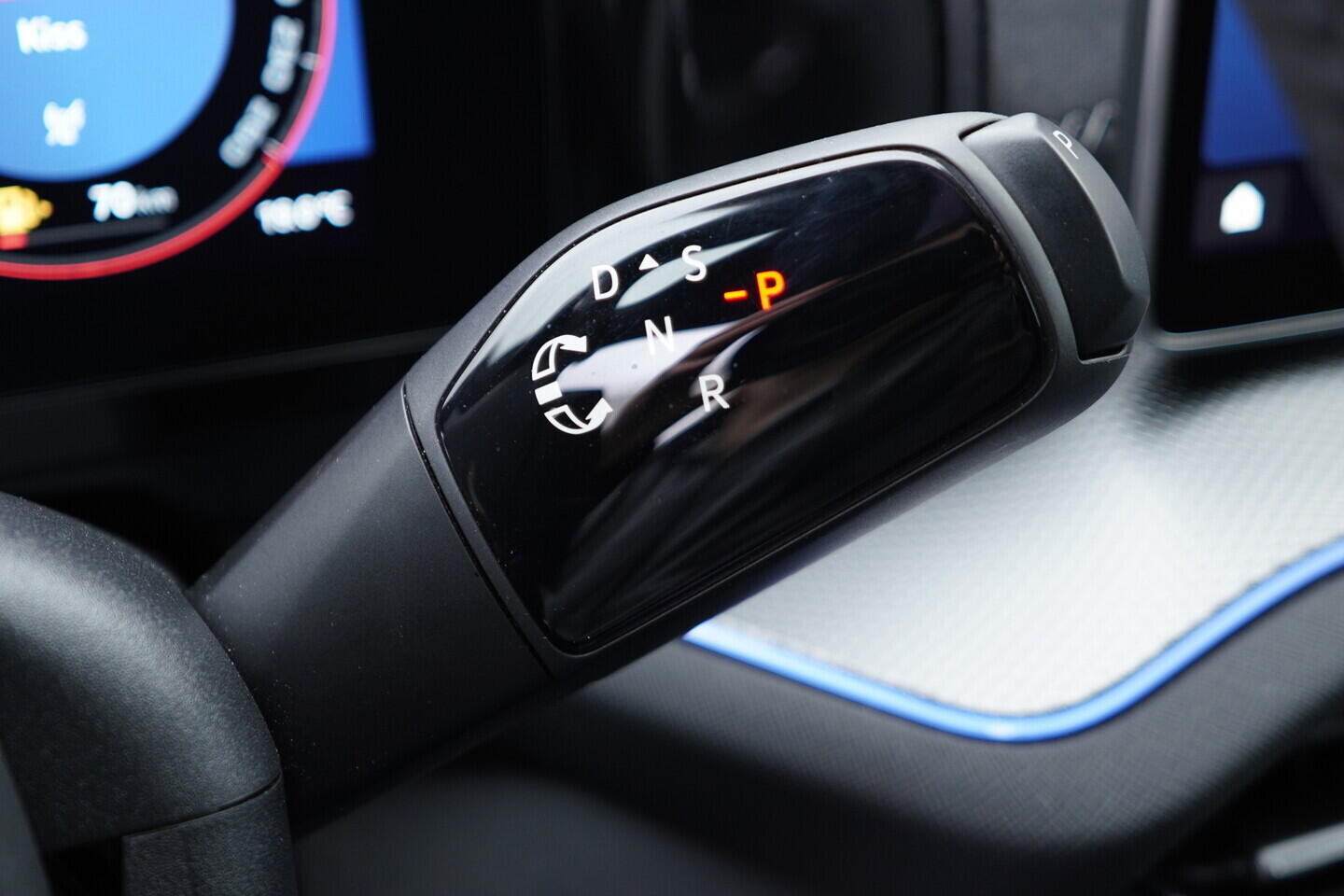 OV190V10827_27.webp_KODIAQ Exclusive Selection 2.0 TDI 142 kW automat, DPH