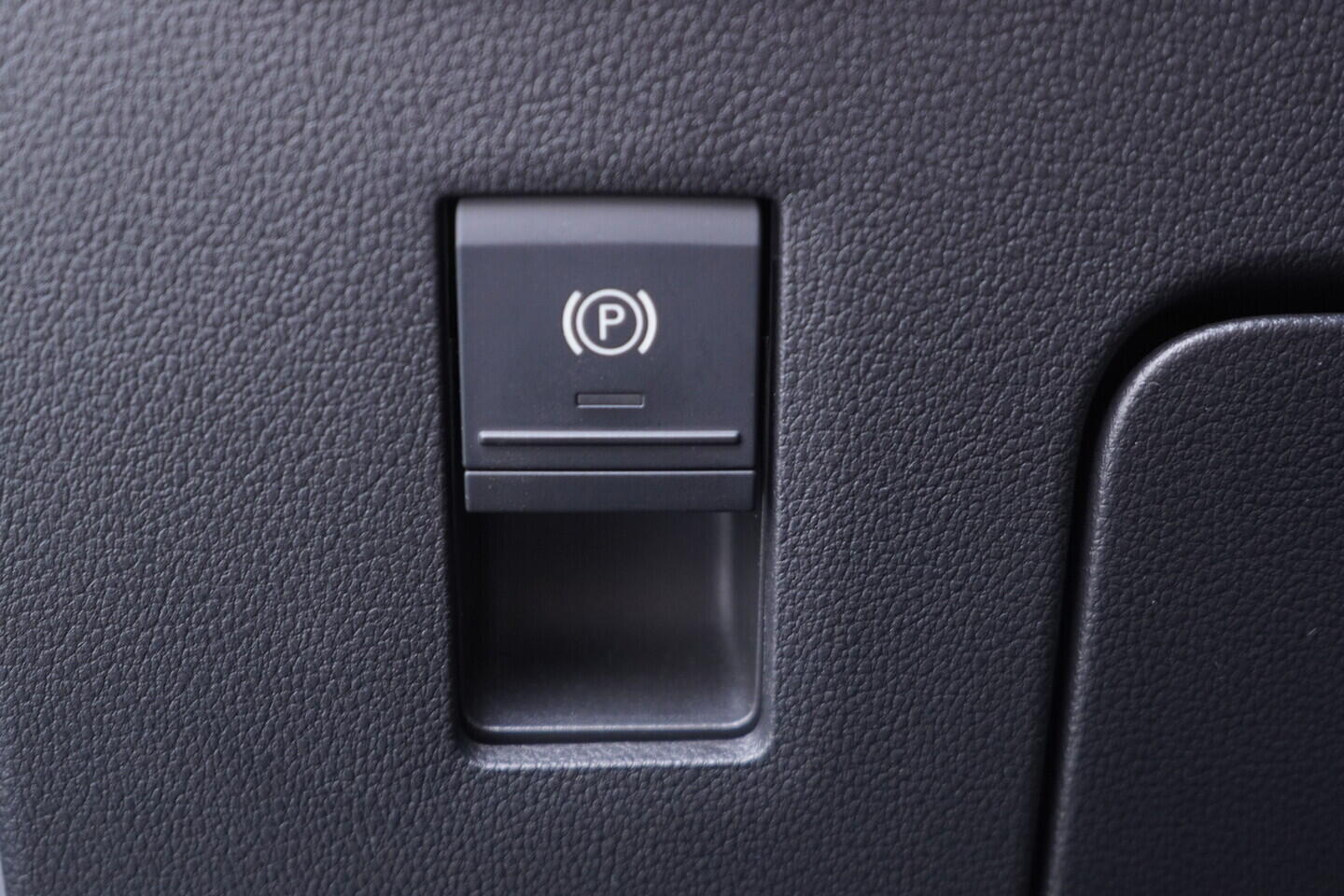 OV190V10827_37.webp_KODIAQ Exclusive Selection 2.0 TDI 142 kW automat, DPH