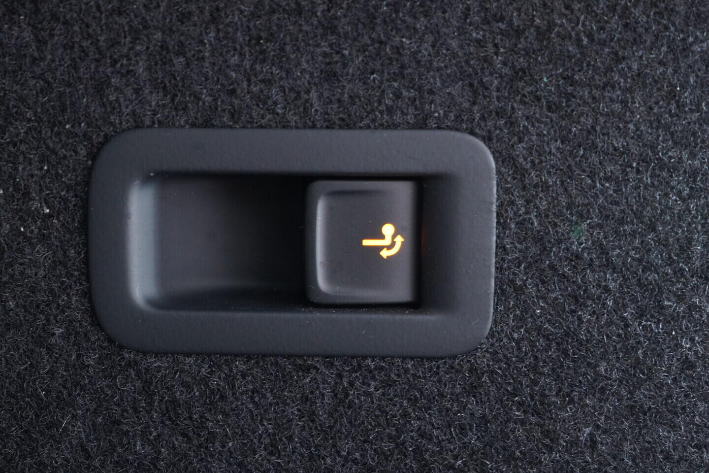 OV190V10827_43.webp_KODIAQ Exclusive Selection 2.0 TDI 142 kW automat, DPH