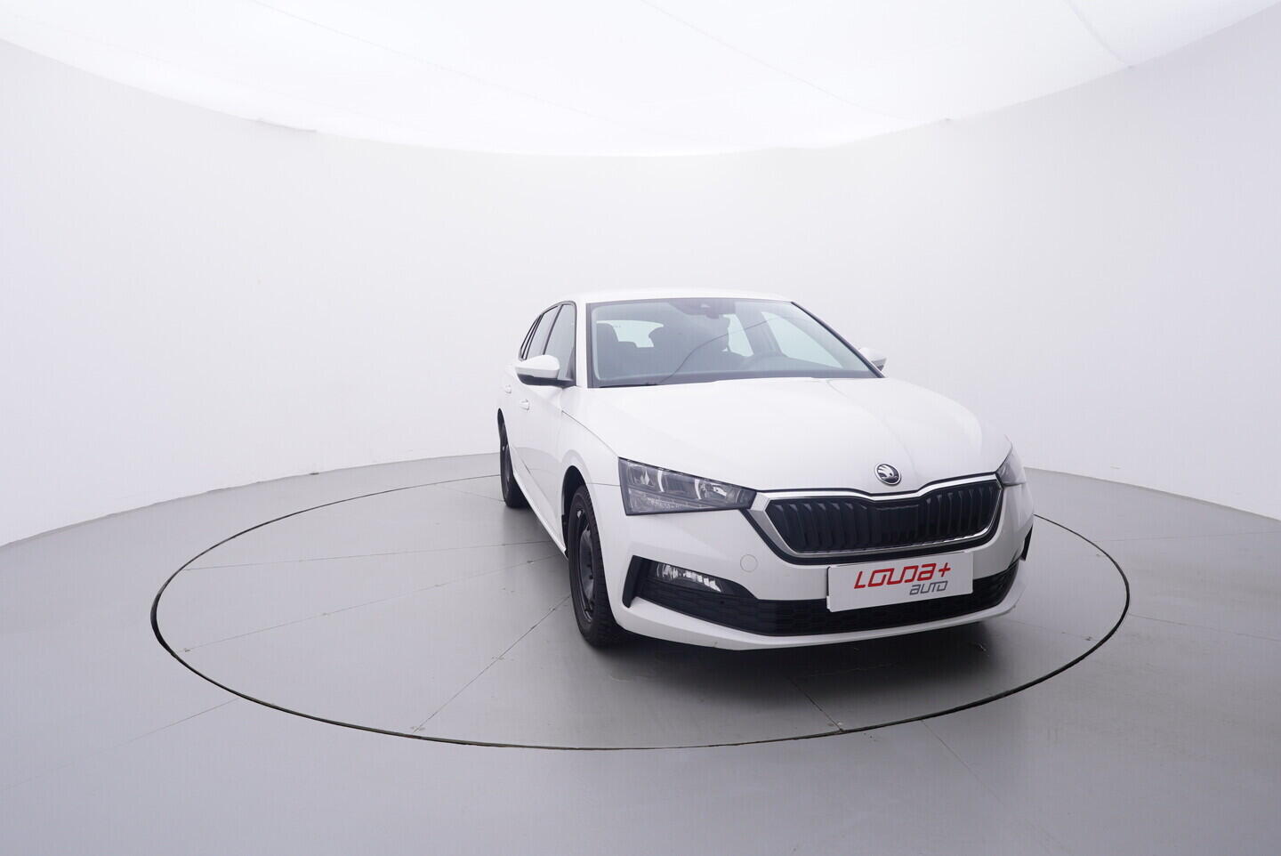 OV190V10828_17.webp_SCALA Ambition 1.0 TSI 70 kW manuál, DPH