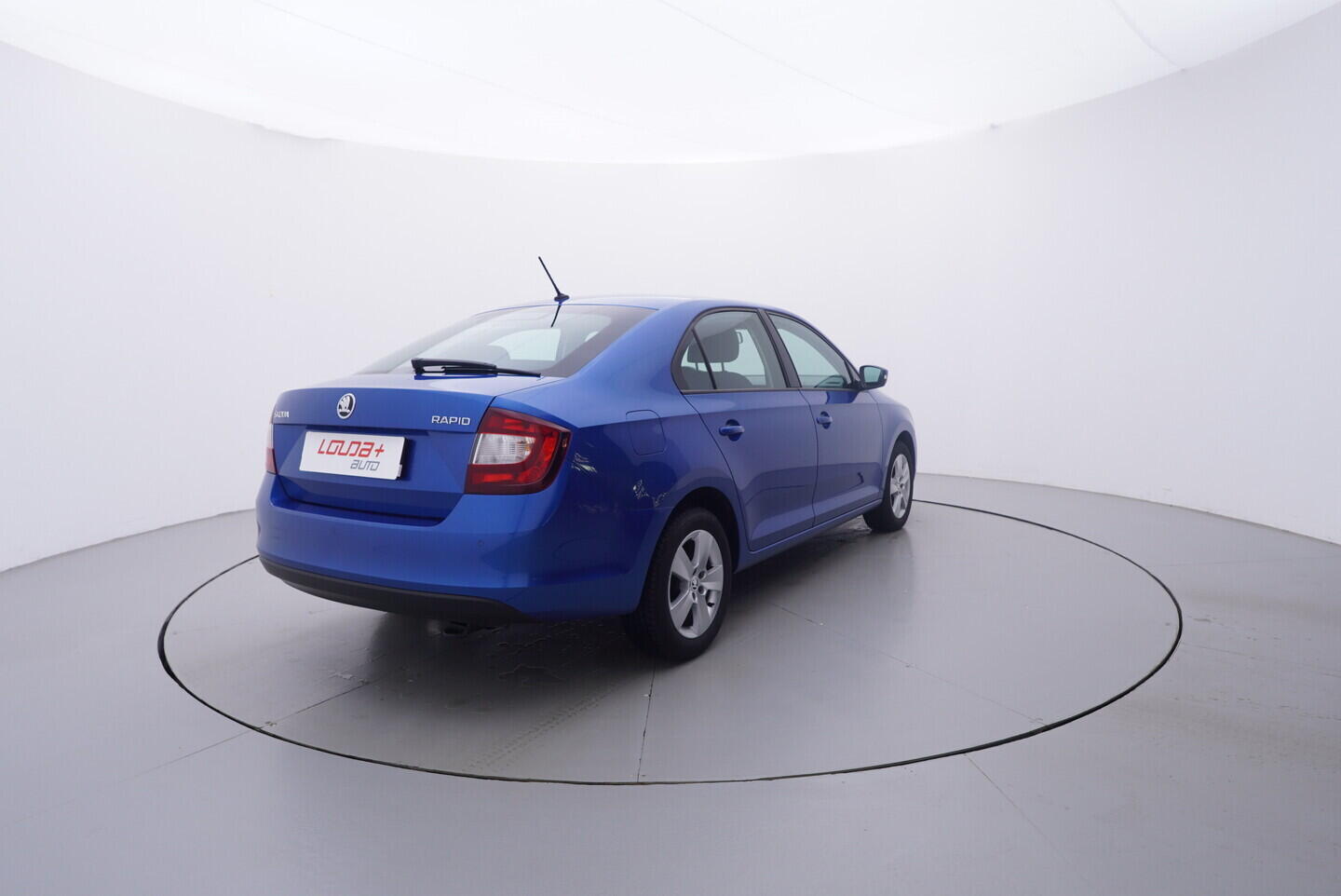 OV190V10830_14.webp_RAPID  1.0 TSI 81 kW manuál