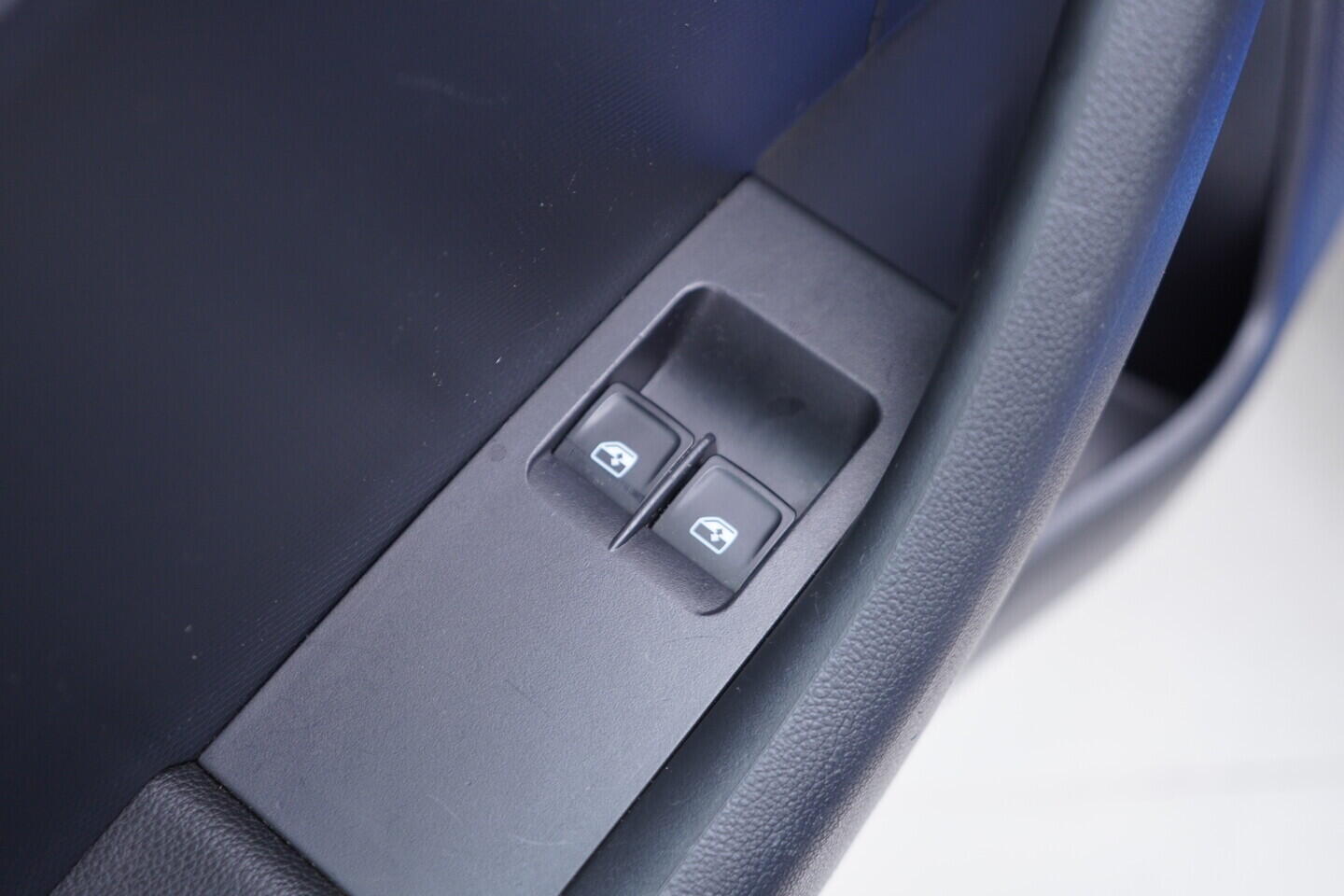 OV190V10830_20.webp_RAPID  1.0 TSI 81 kW manuál