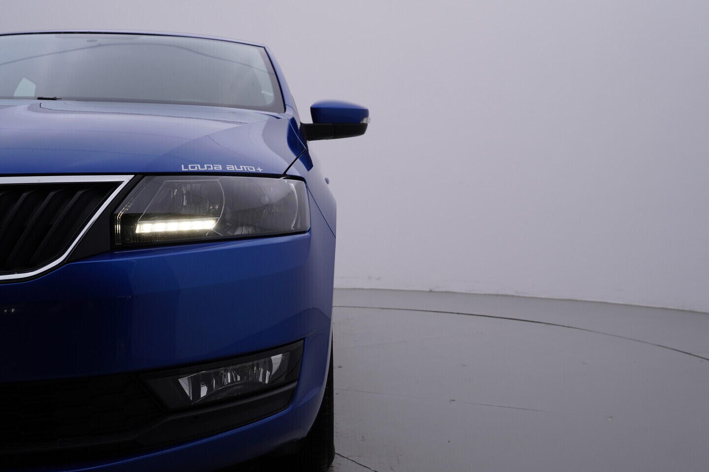 OV190V10830_38.webp_RAPID  1.0 TSI 81 kW manuál