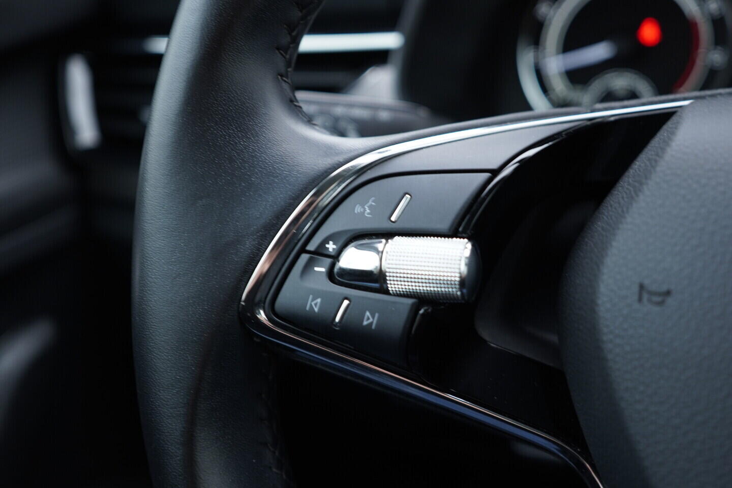 OV190V10831_26.webp_KAMIQ Ambition 1.5 TSI 110 kW manuál