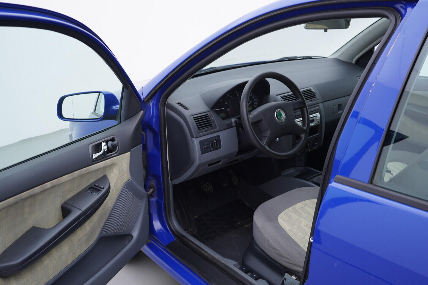 OV190V10833_18.webp_FABIA Comfort 1.9 TDI 74 kW manuál