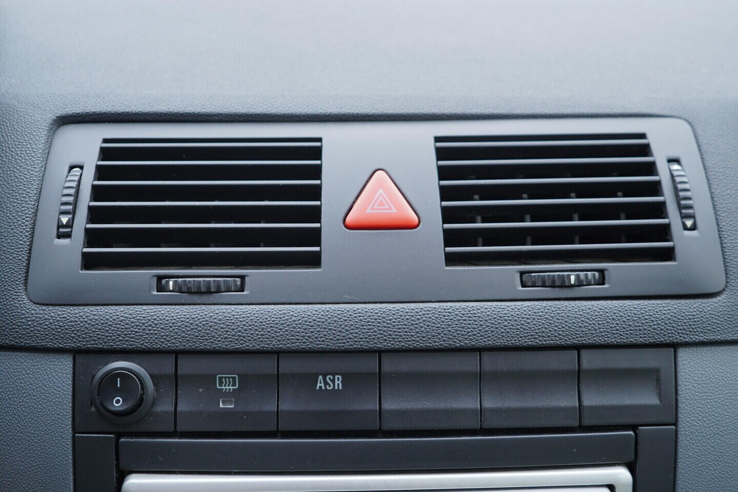 OV190V10833_28.webp_FABIA Comfort 1.9 TDI 74 kW manuál