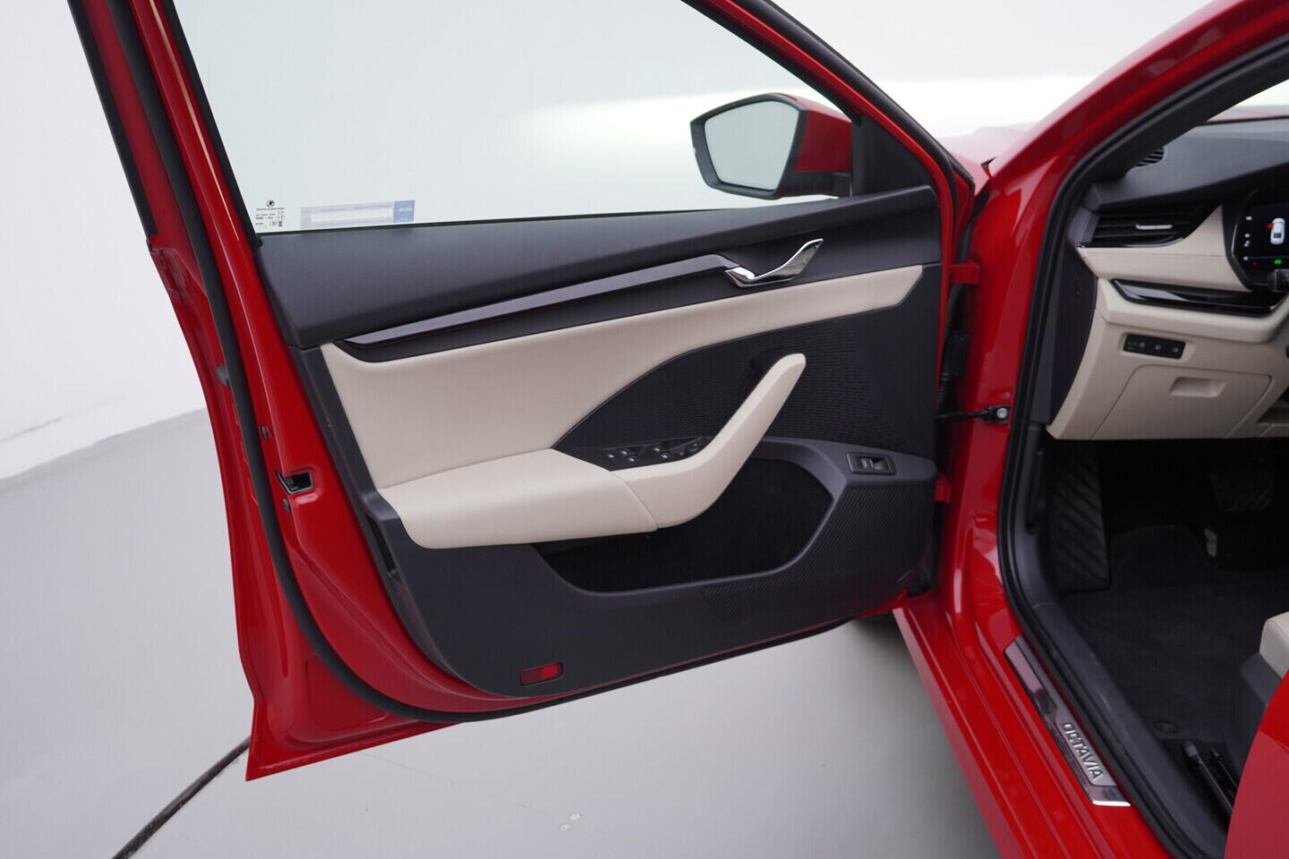 OV190V10835_19.webp_OCTAVIA Style 1.5 TSI 110 kW automat, DPH