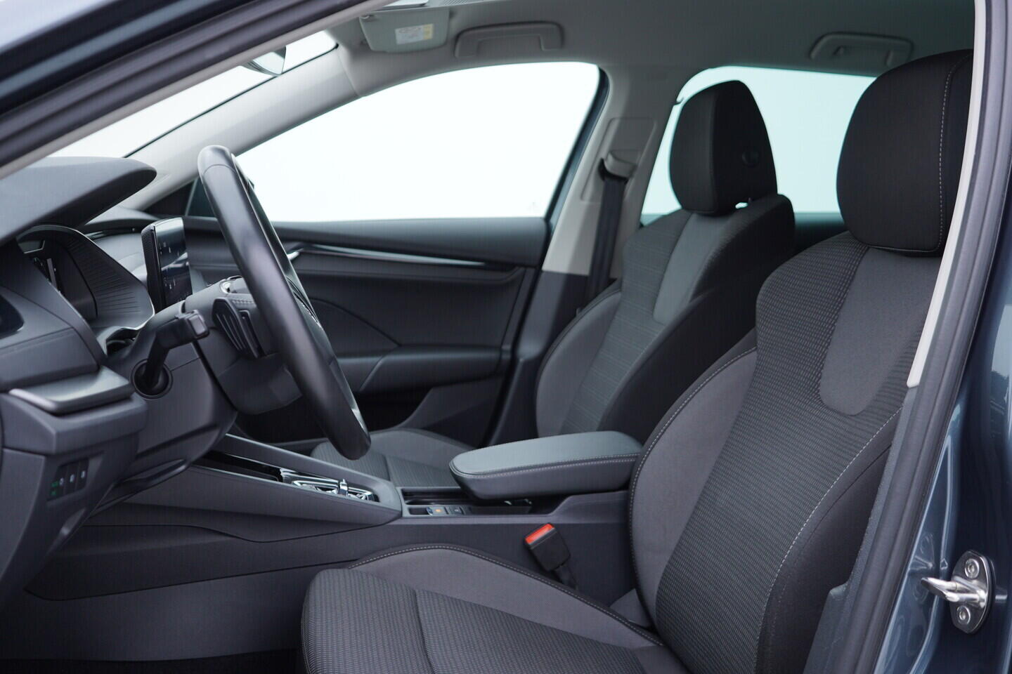 OV190V10838_21.webp_OCTAVIA Ambition Plus 2.0 TDI 85 kW automat, DPH