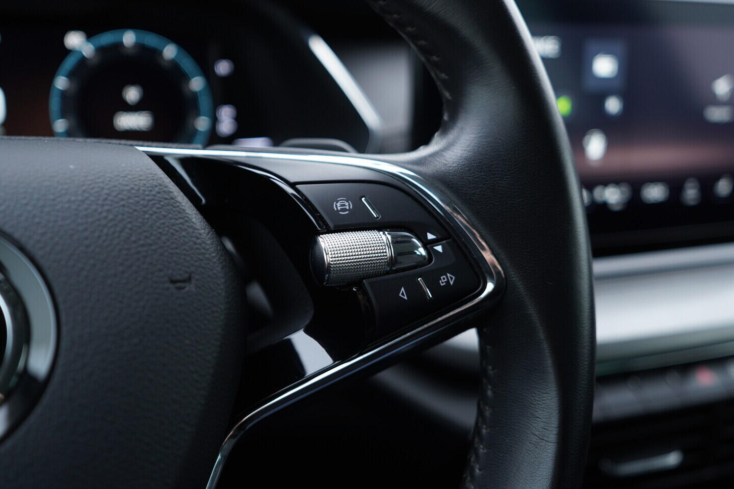 OV190V10838_27.webp_OCTAVIA Ambition Plus 2.0 TDI 85 kW automat, DPH