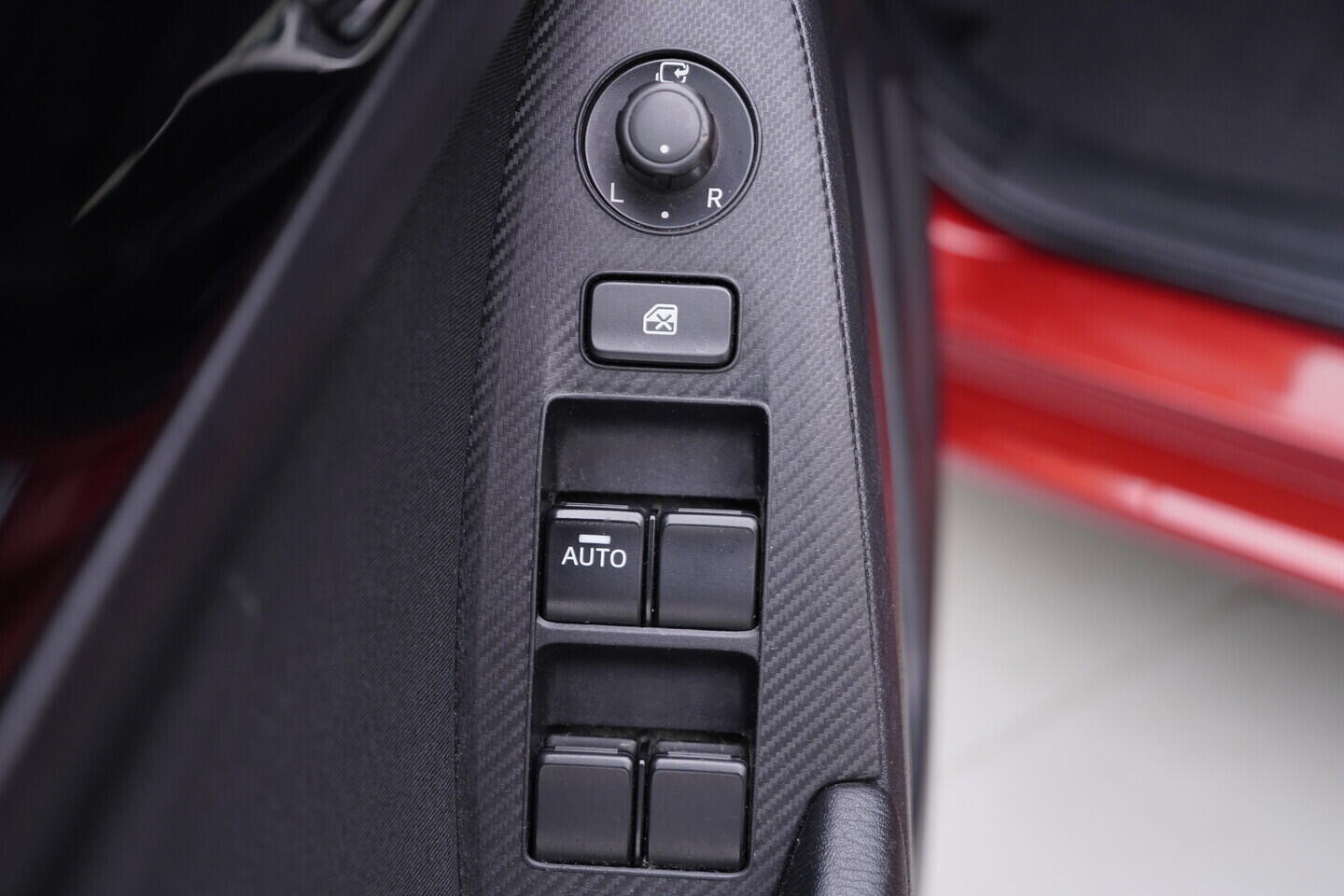 OV190V10843_20.webp_3  2.0  88 kW manuál, DPH