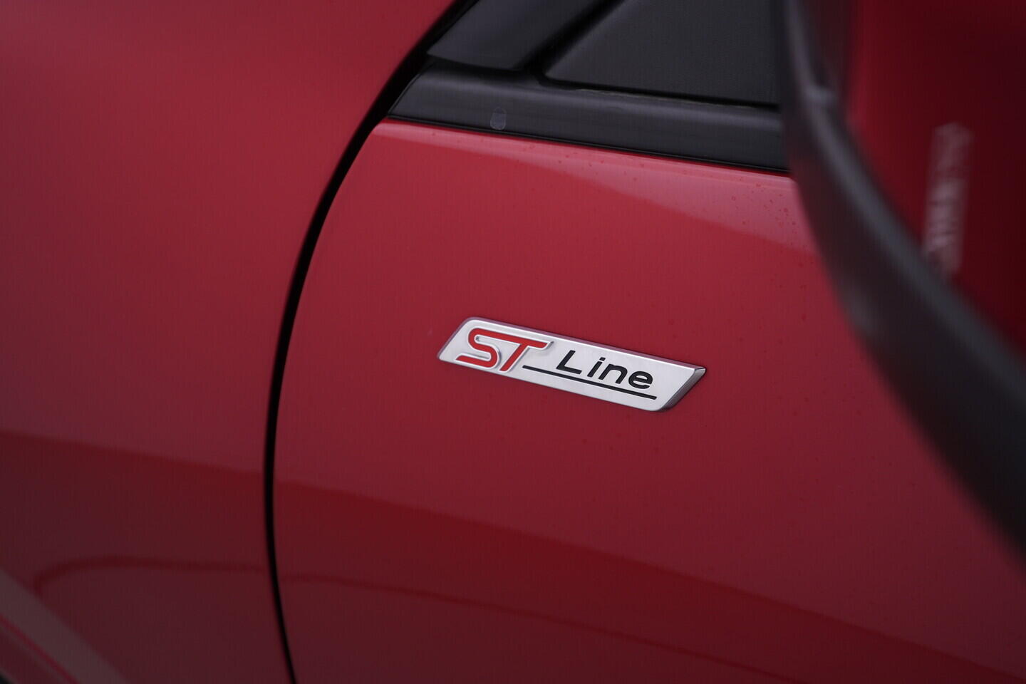 OV190V10844_43.webp_KUGA ST-Line 2.5  140 kW automat