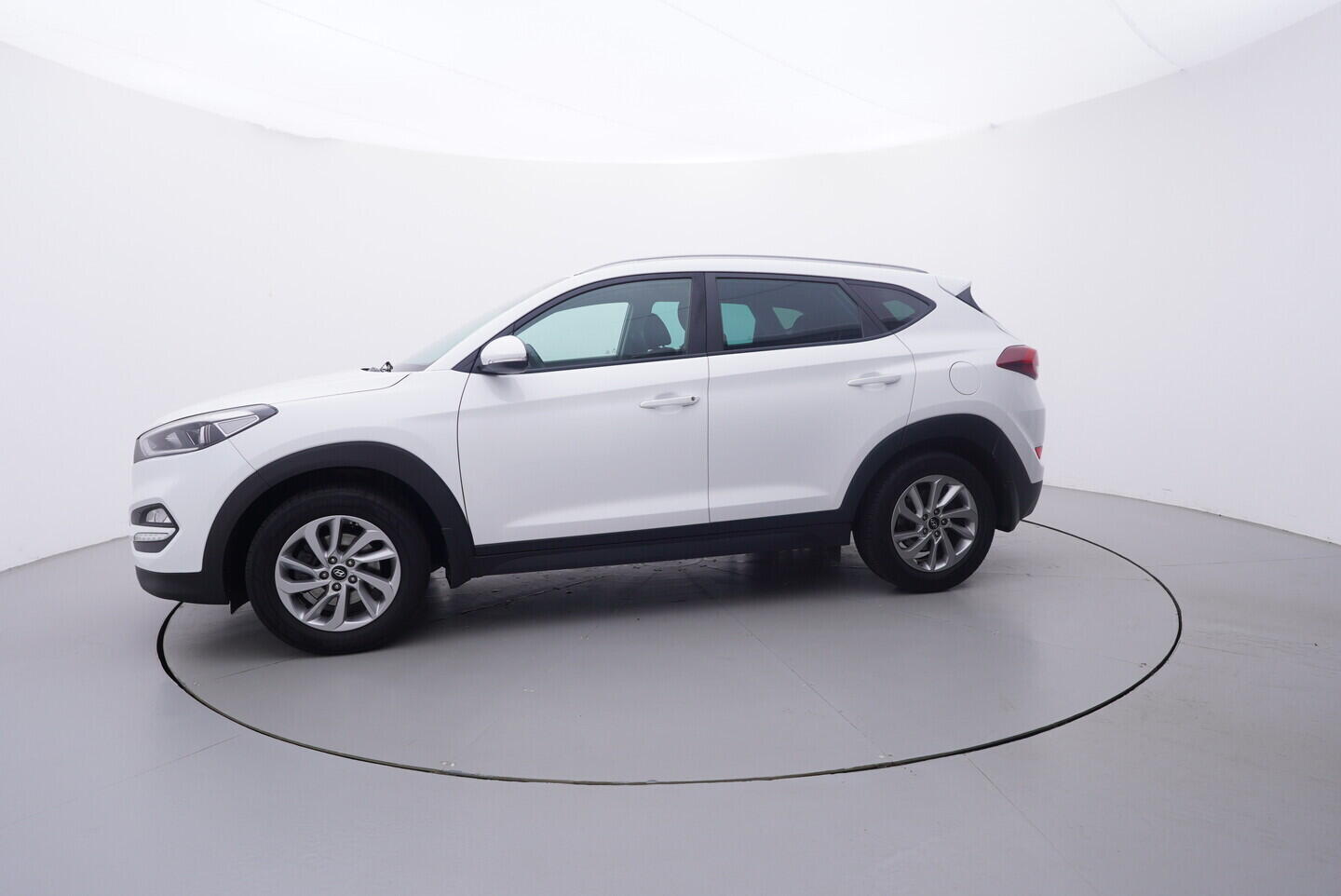 OV190V10846_11.webp_TUCSON Trikolor 1.6 TGDi 130 kW manuál